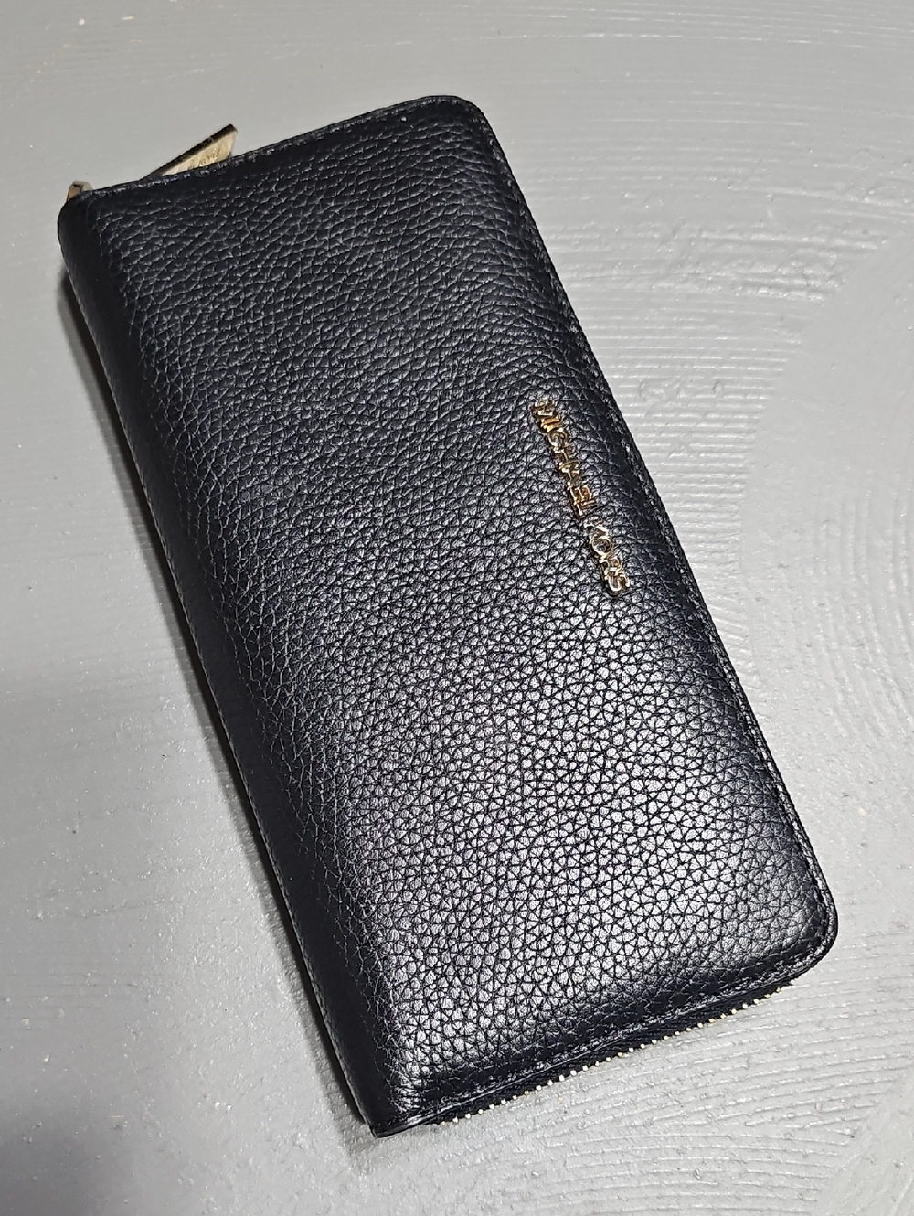 Michael Kors EUC Black Jet Set Travel Large Pebbled Leather Wallet Holds Phone